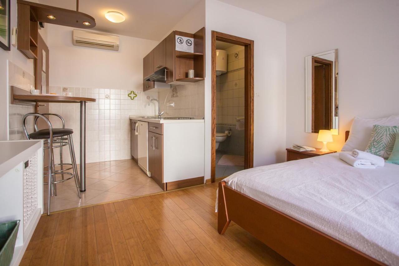 Studio Bel Porec Bagian luar foto